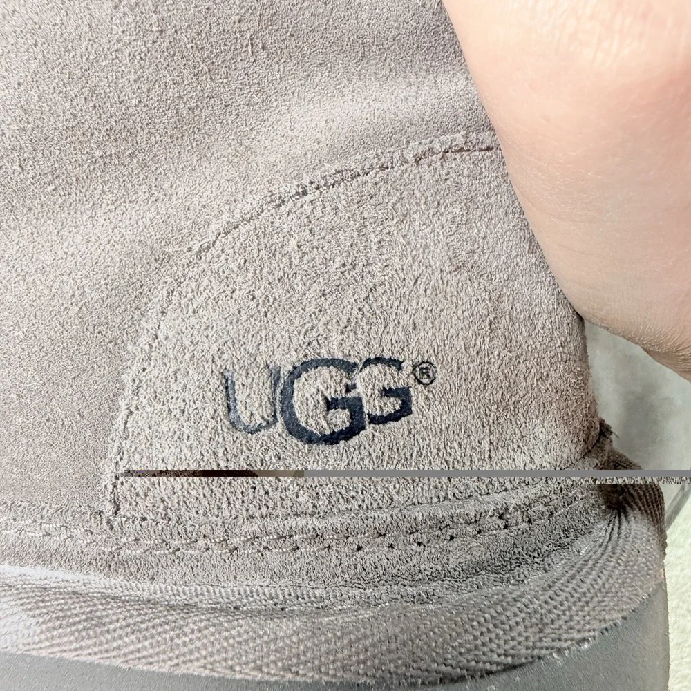 UGG Men's Gray Suede Chukka Ankle Boots Lace-Up Lined Round Toe US 10